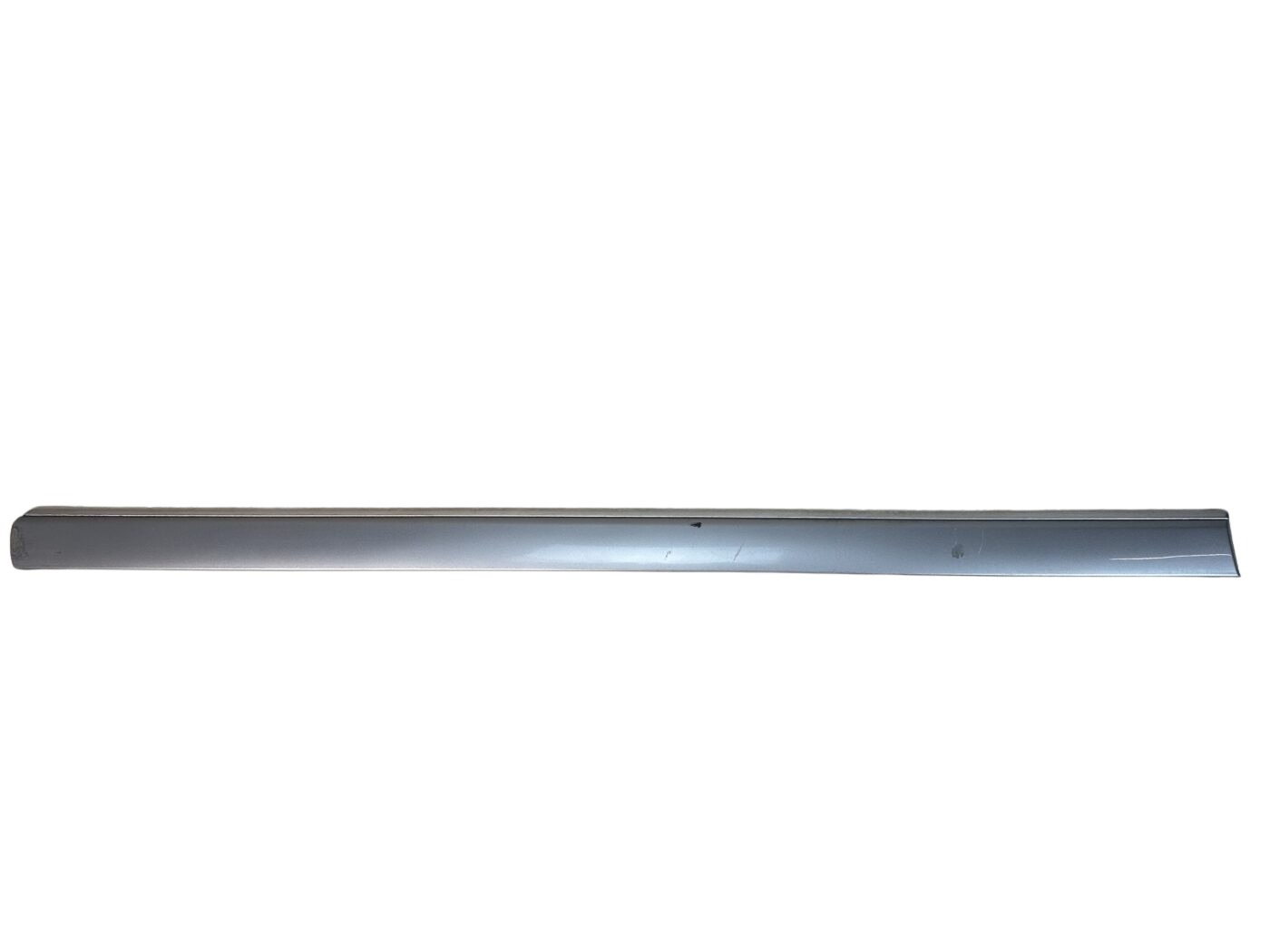 4D0853952 Audi A8/S8 D2 Türleiste Vorne Rechts Silber