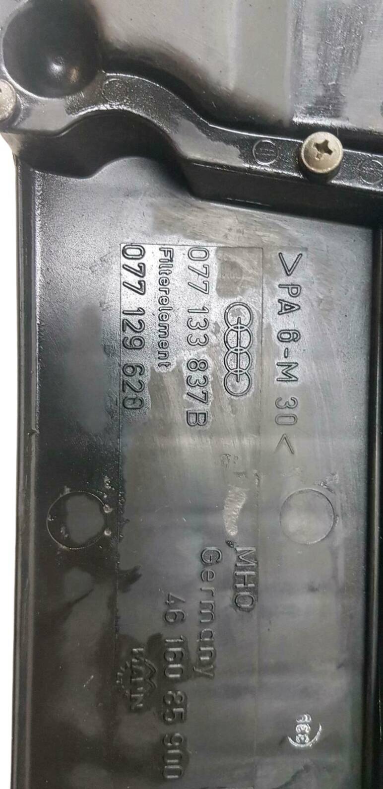 077133837B Audi S4 S6 C4 V8 D11 Luftfilterkasten Motorabdeckung – Bild 2