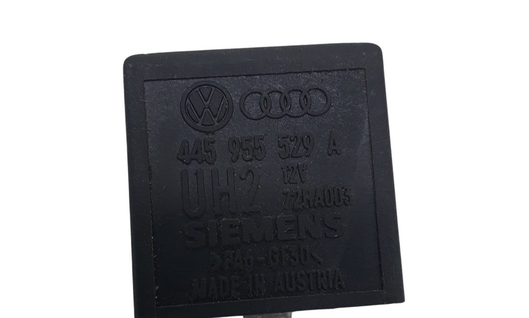 445955529A VW Audi 80 B4 Coupe Typ89 100 C4 C5 A4 B5 A6 C5 Relais 239 Scheibenwischer hinten Heckwischer – Bild 2