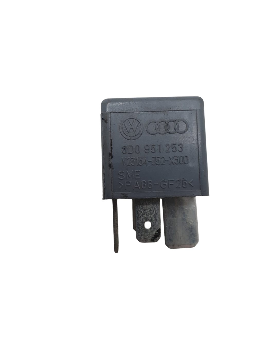 8D0951253 Audi 80 90 B3 B4 Cabrio Coupe Typ89 100 C4 A4 B5 A6 C5 Relais 370 Arbeitskontaktrelais – Bild 2