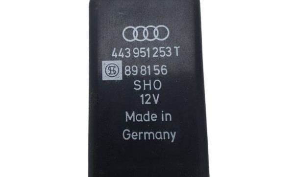 443951253T Audi 80 B4 100 A6 C4 A4 B5 Relais 201 Automatikgetriebe – Bild 2