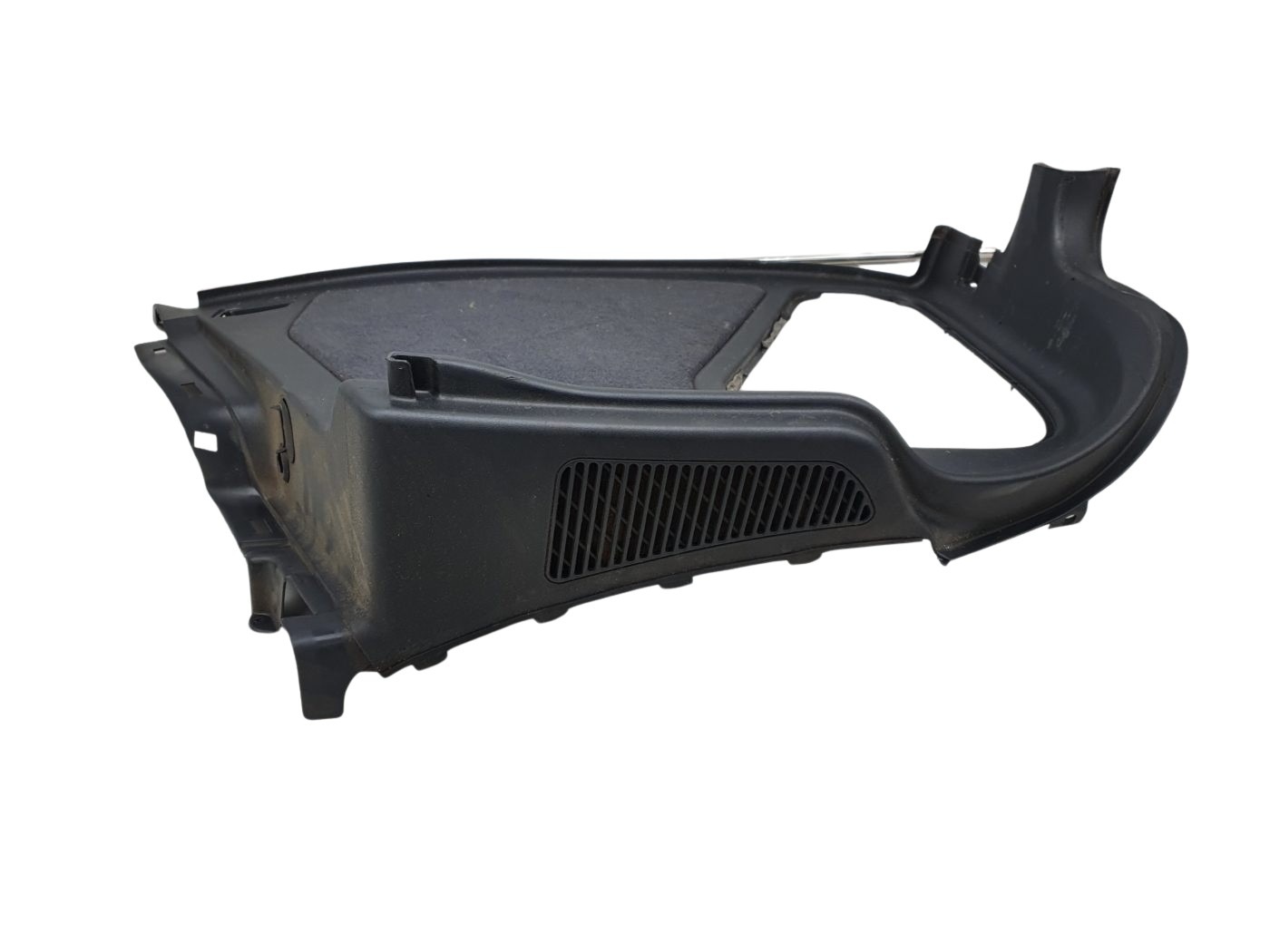 8L3863879 Audi A3 8L Kofferraumverkleidung links schwarz – Bild 4