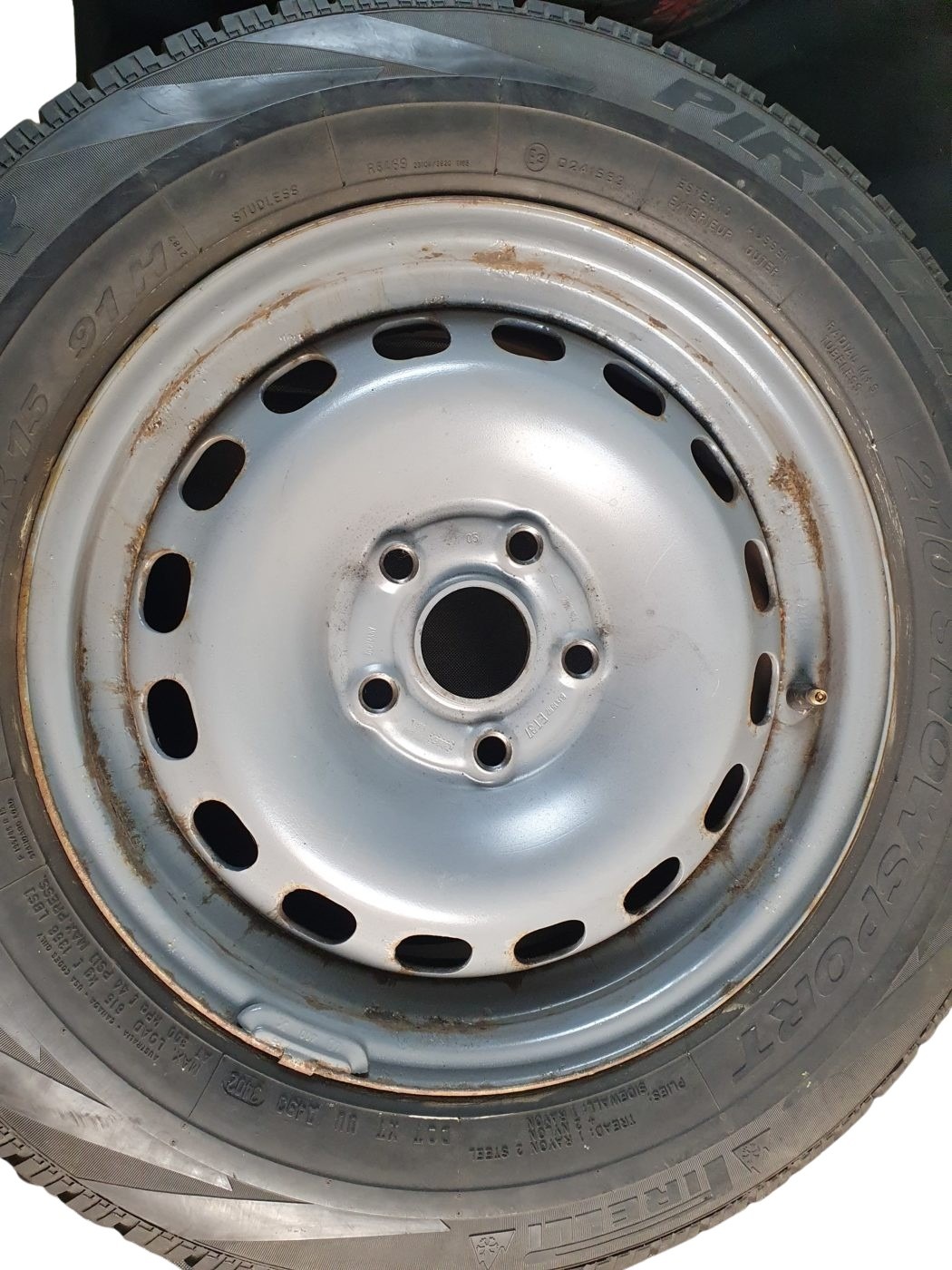 895601025L Audi S2 Stahlfelgensatz 6x15 Zoll ET 37 Lochkreis 5x112