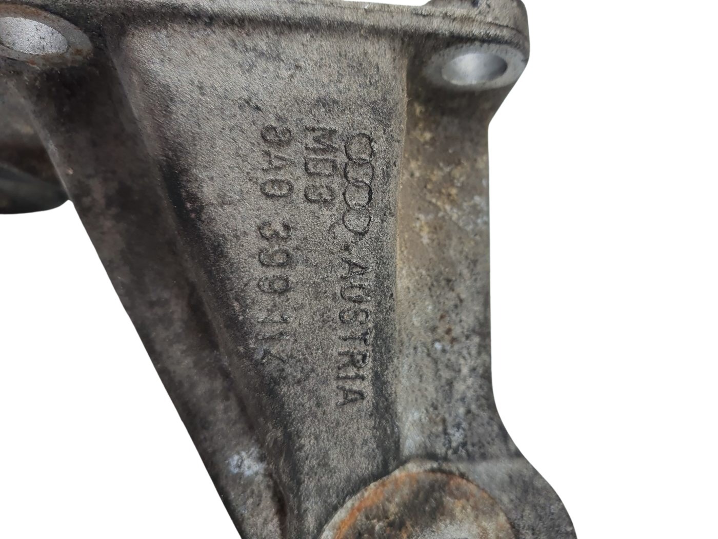 8A0399114 Audi 80 B4 Coupe Typ 89 2.6-2.8 Liter 6 Zylinder Getriebehalter Stütze Rechts – Bild 3