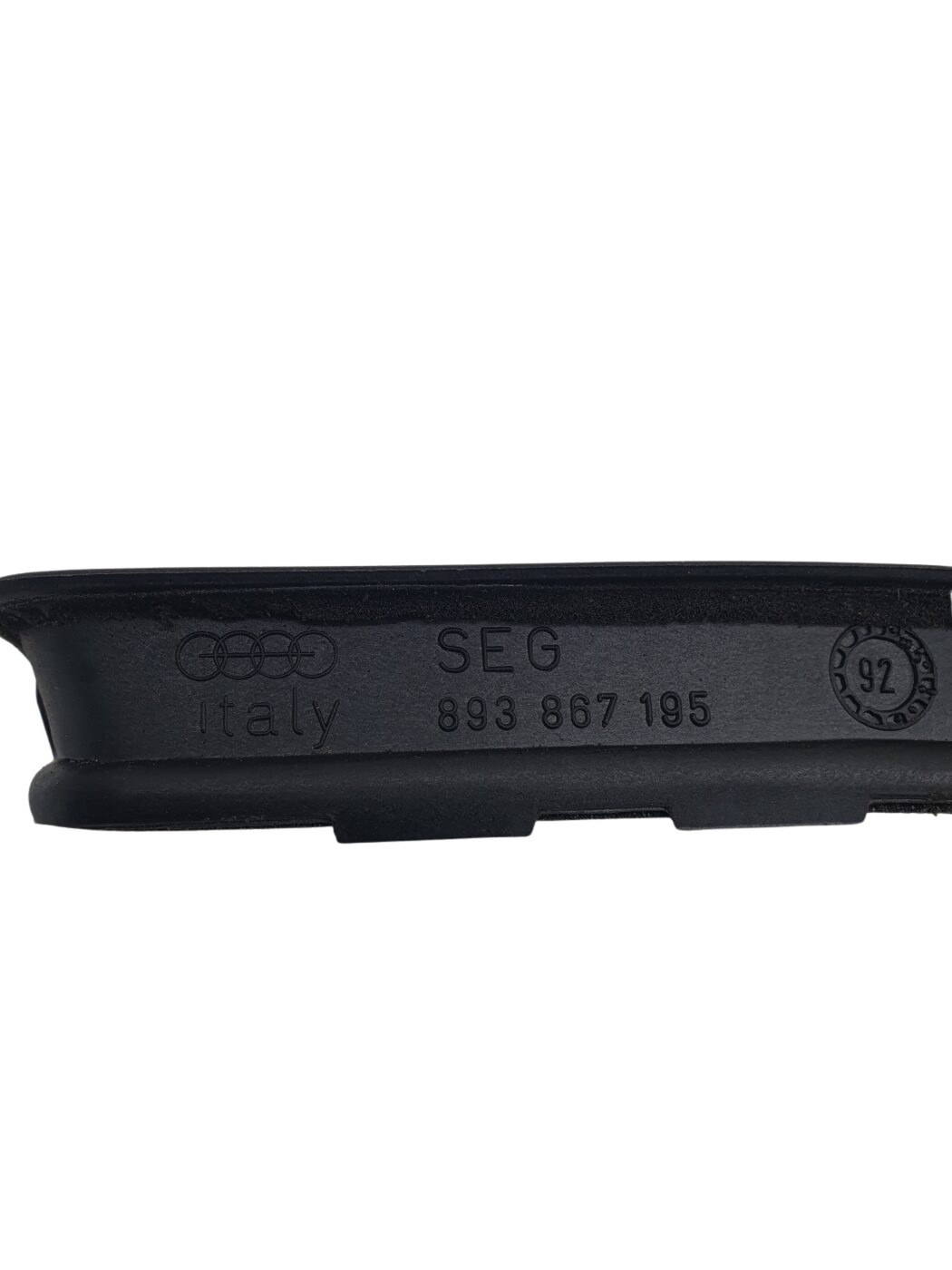 893867195 Audi 80/90 Typ 89/B4 Griffschale Unterteil Vorne Links 01C schwarz – Bild 3