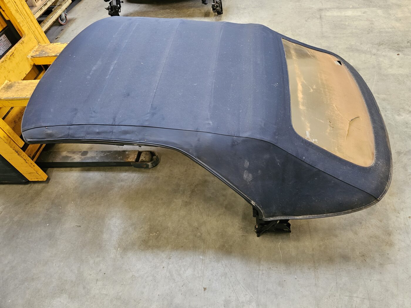 Audi 80 Cabrio Typ89 Hydraulik Verdeck Blau mit Gestänge und Innenhimmel