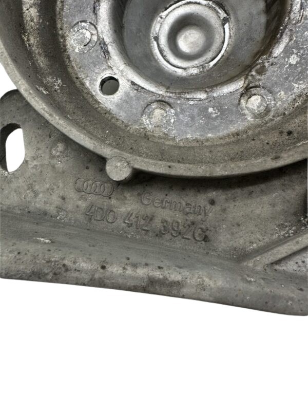 4D0412392C Audi A8/S8 D2 Lagerbock Federbein Vorne Rechts – Bild 2