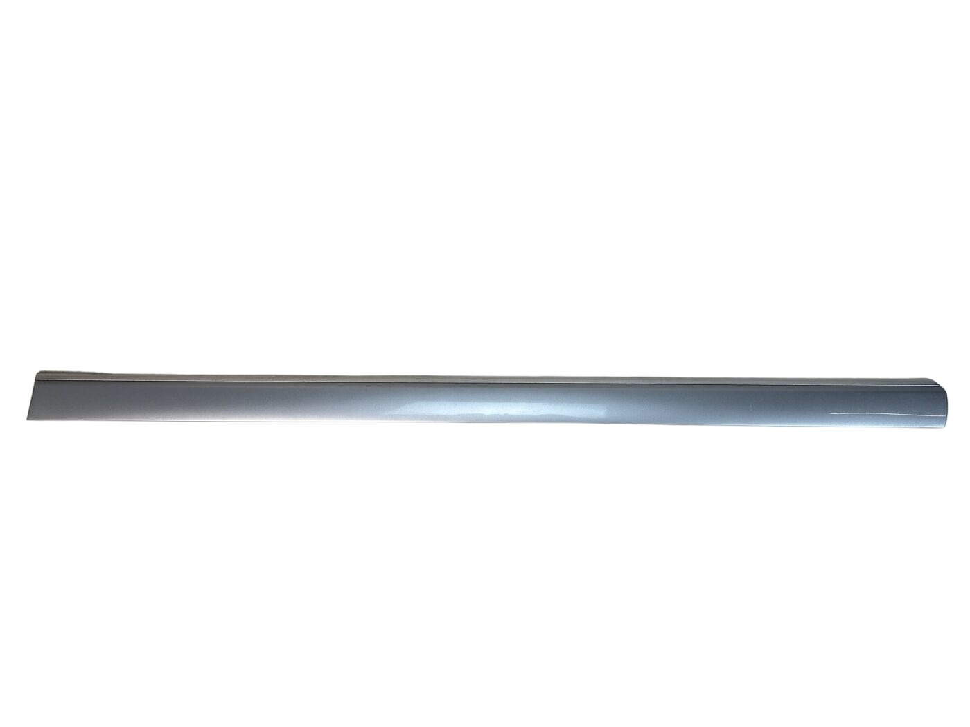 4D0853951 Audi A8/S8 D2 Türleiste Vorne Links Silber