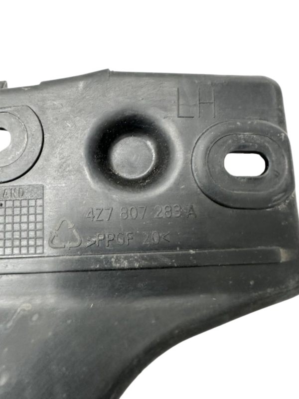 4Z7807283A Audi A6 C5 Allroad Halter für Pralldämpfer vorne links – Bild 2