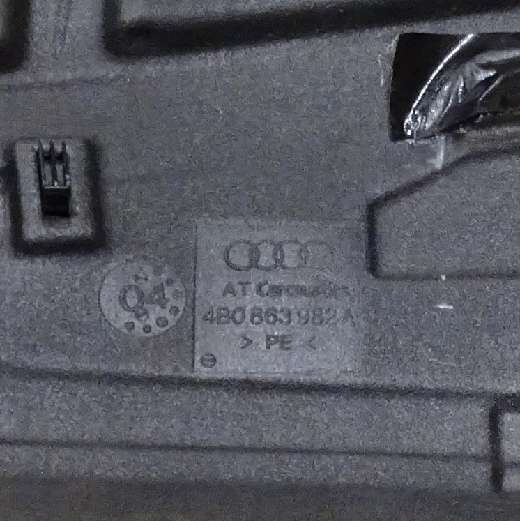 4B0863982A Audi A6 C5 4B Türverkleidung hinten rechts Stoff Anthrazit – Bild 4