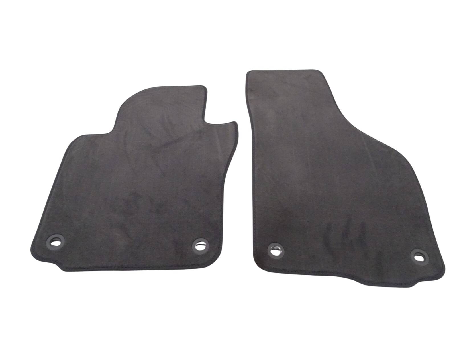 1K1864435 1K1864436 1K1864452 1K1864451 VW Golf V Fußmattenset hellgrau Neu