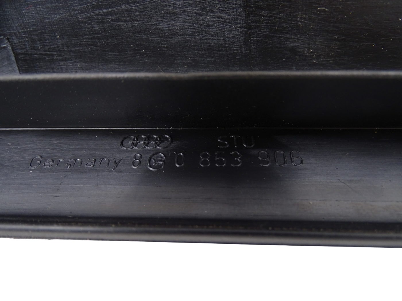 8G0853906 Audi 80 Cabrio Typ 89 Abdeckleisten Einstiegsleisten Innen rechts schwarz – Bild 3
