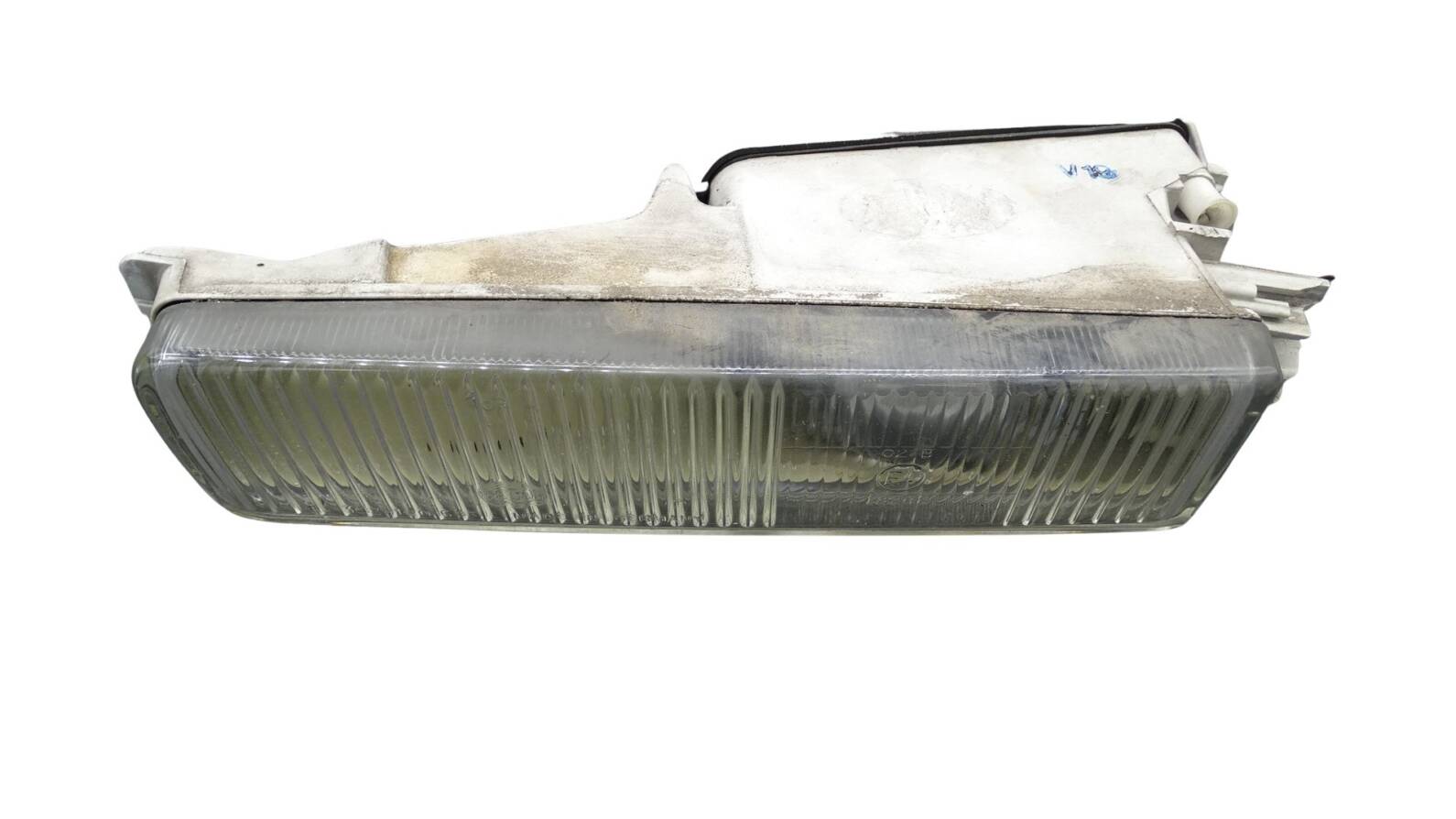 8A0941699 132527-00 Audi 80 B4 Cabrio Coupe Typ89 S2 Nebelscheinwerfer links B-Ware – Bild 2