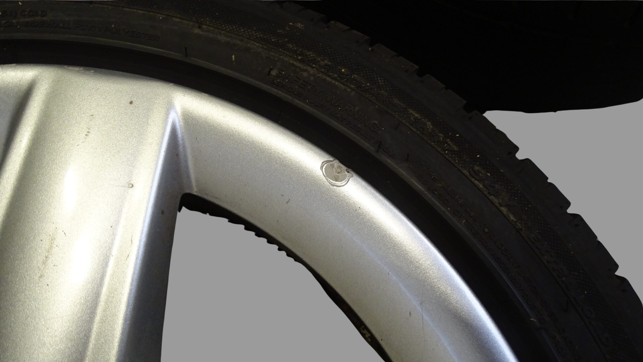 8P0601025D Audi A3 8P Alufelgen Satz 5-Speichen Silber 7,5x17 ET56 Lochkreis 5x112 – Bild 14