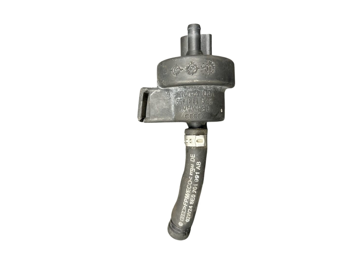 8E0133459 Audi A4 8E B6 2,4 V6 Ablassventil Magnetventil