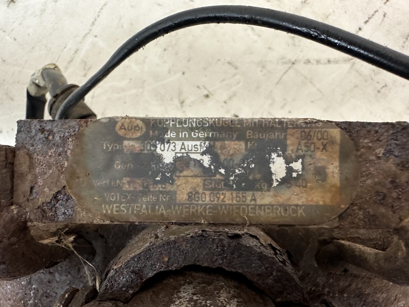 8G0092155A Audi 80 Cabrio Typ 89 abnehmbare Anhängerkupplung Westfalia – Bild 7