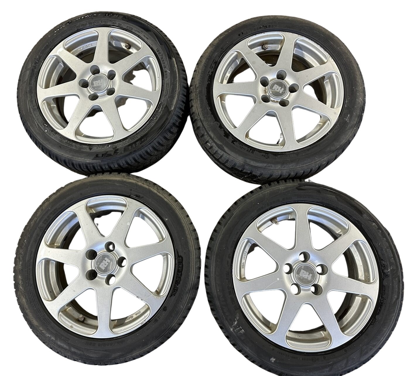 RH MX655 Showline Alufelgensatz Silber 6,5Jx15 Zoll 185/55 R15 Winterreifen KBA 45372