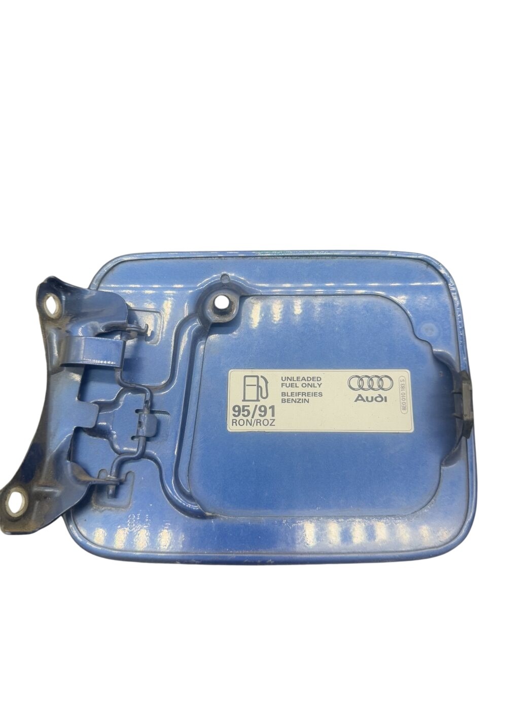 8E0010183S Original Audi A4 8E Tankdeckel Benzin Tankklappe – Bild 2