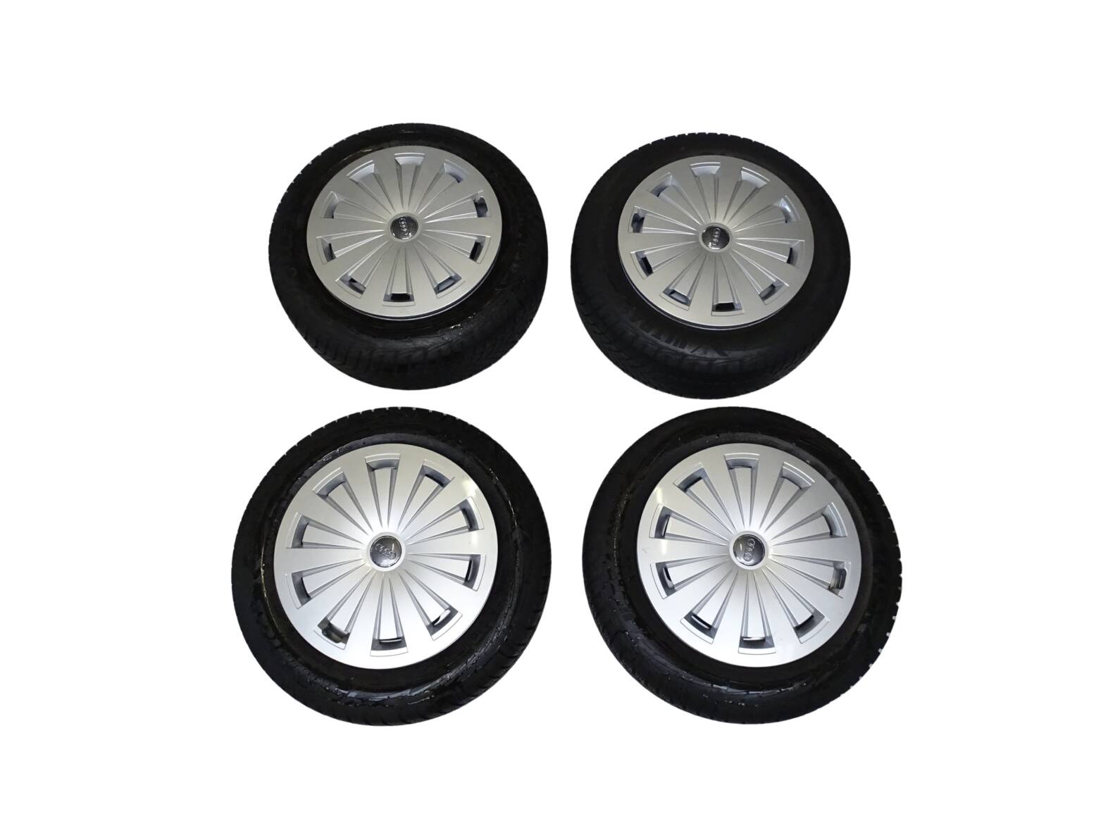 8W0601025 Audi Alufelgensatz 7Jx16 Zoll ET35 silber mit Winterreifen 205/60 R16 Lochkreis 5x112 und Audi Radkappen
