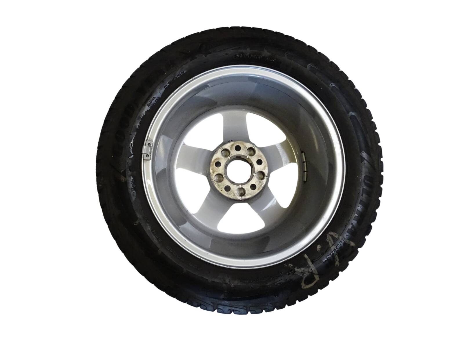 8W0601025 Audi Alufelgensatz 7Jx16 Zoll ET35 silber mit Winterreifen 205/60 R16 Lochkreis 5x112 und Audi Radkappen – Bild 9