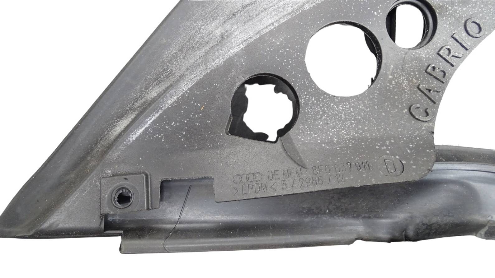 8F0839479 Audi A5 8F Cabrio Türdichtung vorne links – Bild 2