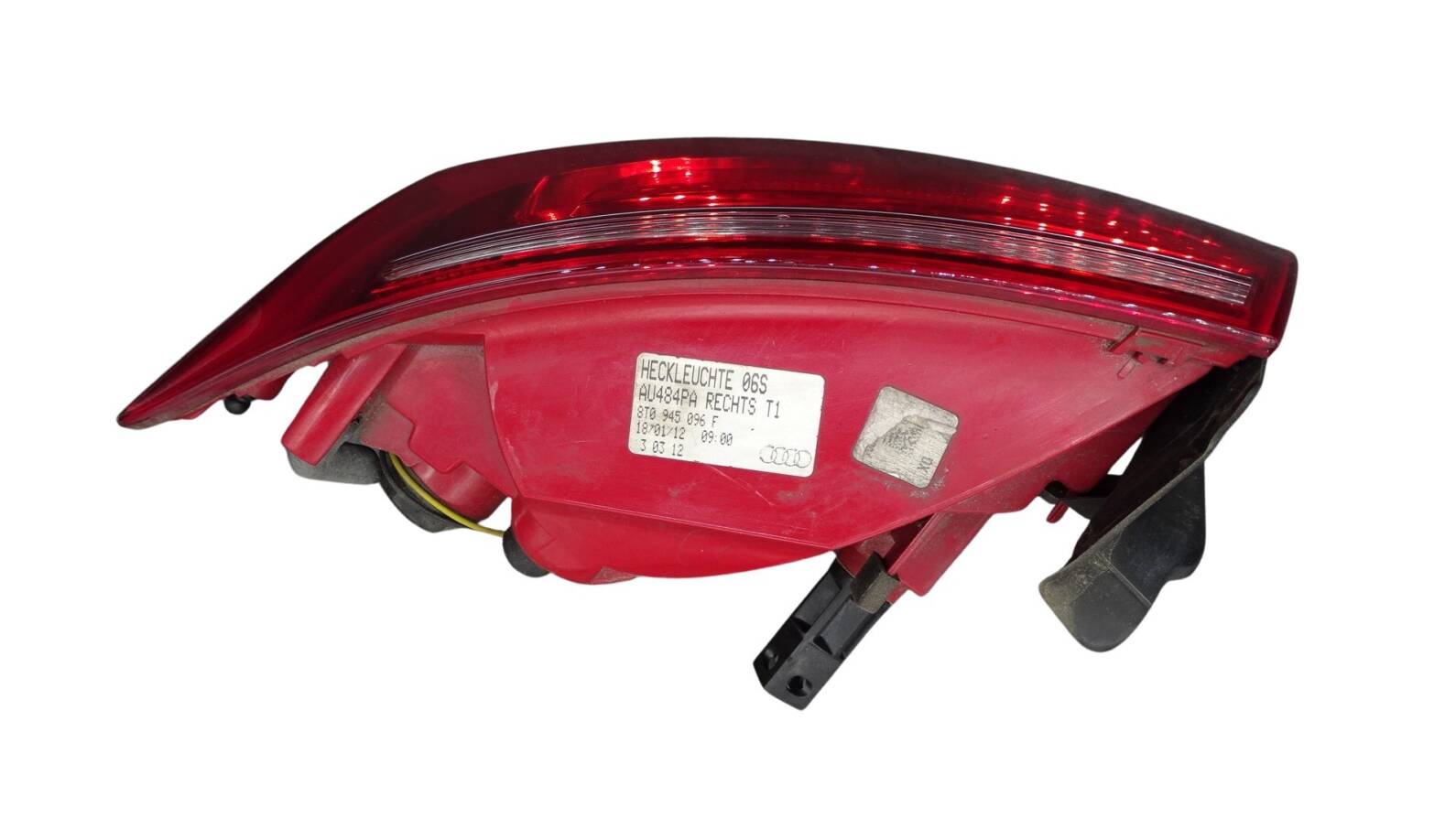 8T0945096F Audi A5 8T 8F Rücklicht Heckleuchte außen rechts – Bild 2