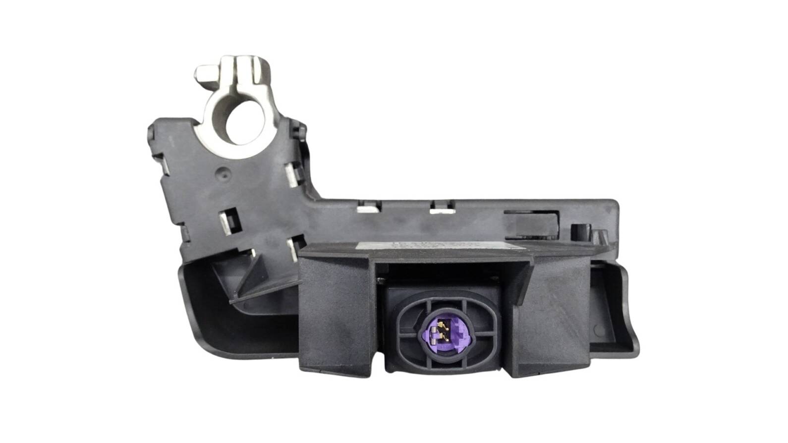 8J0915459 Audi A4 8E 8K A5 8F 8T A6 4G TT 8J Überlastschutz Zentralabsicherung Batterie Pluspol – Bild 2