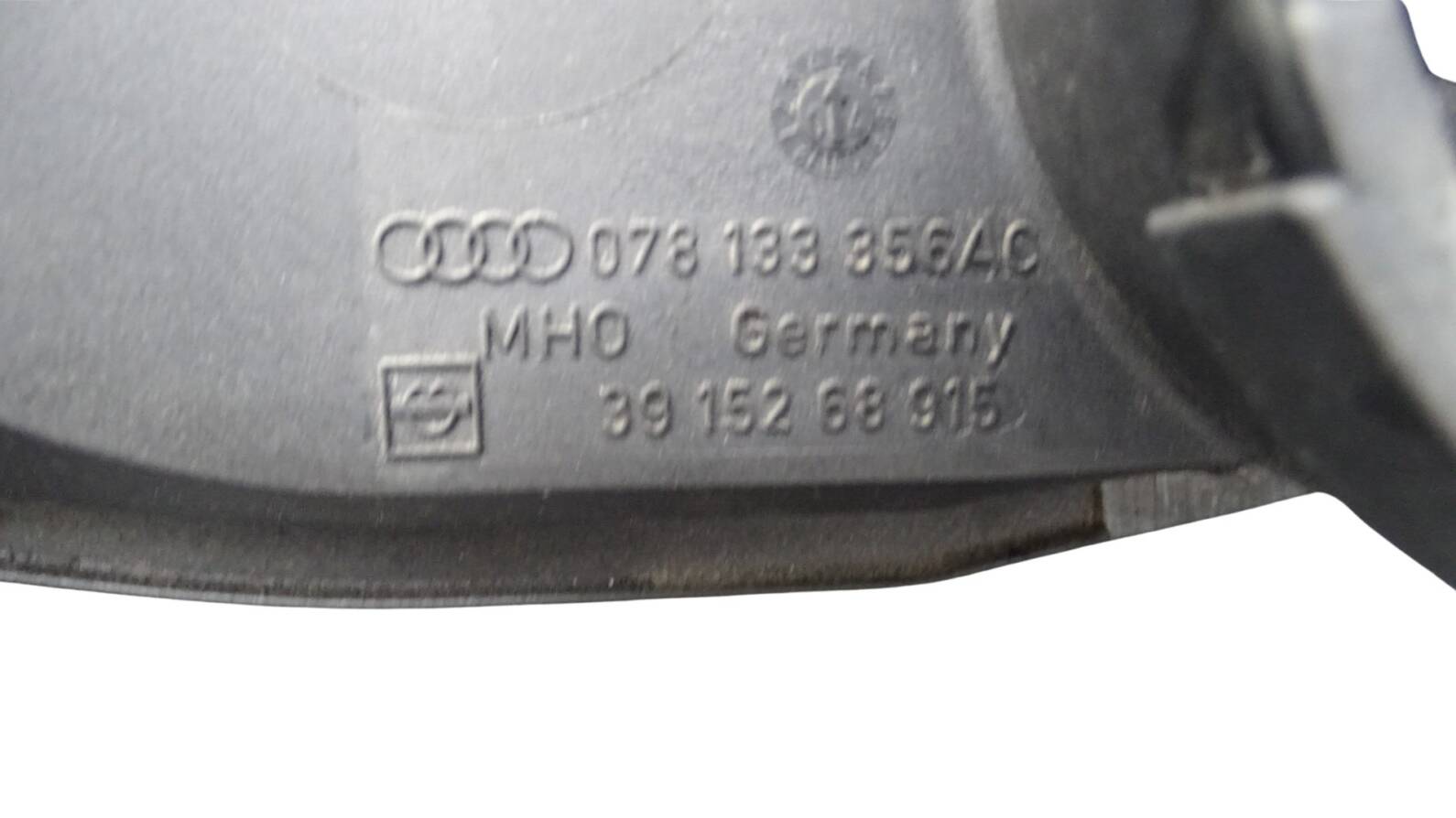078133356AC Audi A4 8E A6 4B Luftführung Ansaugstutzen Ansaugrohr mit Sensor – Bild 4