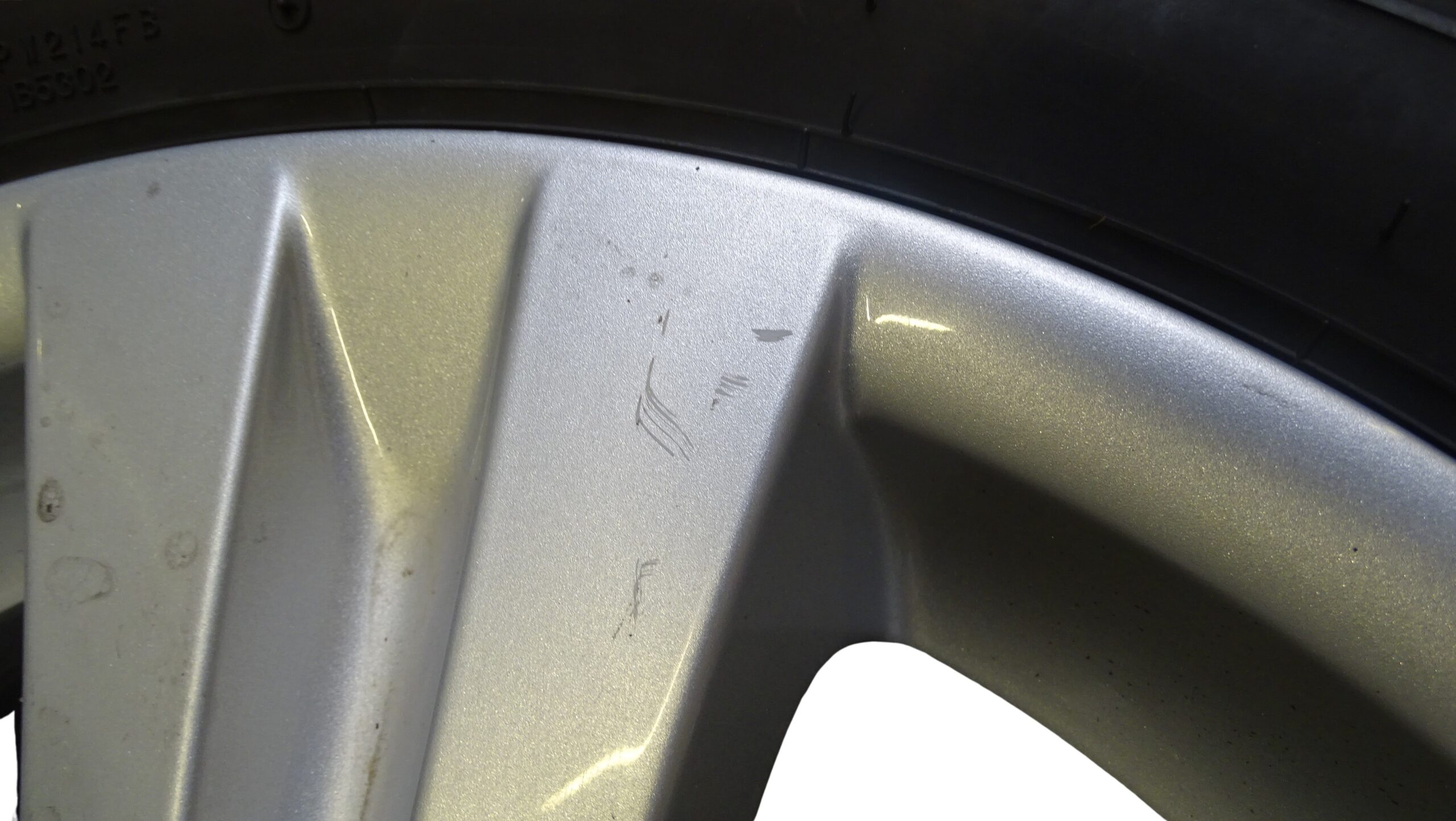 6779696-14 Original BMW Felgen 1er E81 E82 E87 mit 205/55 R16 Winterreifen 7Jx16 5x120 ET44 – Bild 8