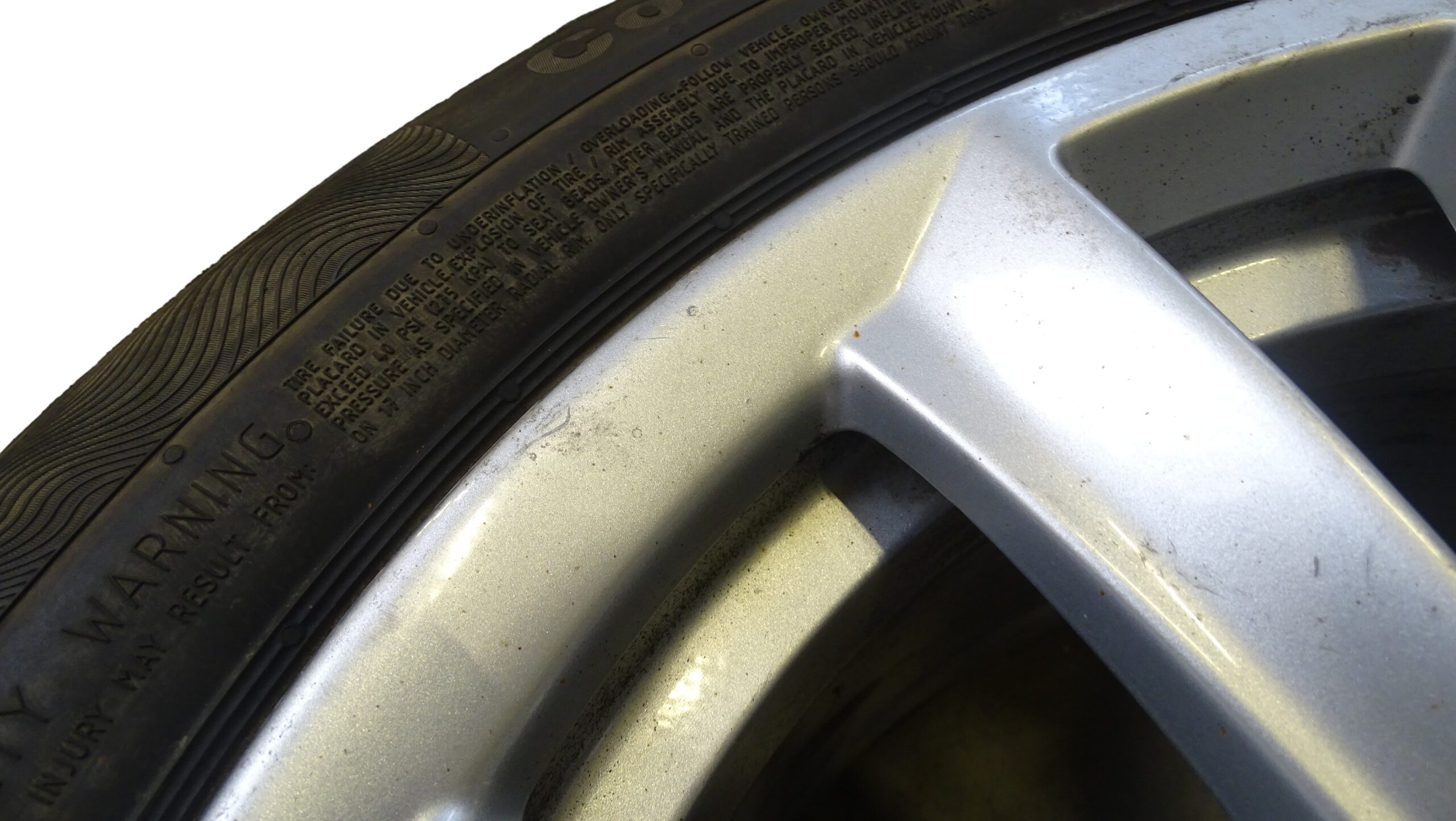 6780720 Original BMW Felgen 5er F10 F11 6er F06 F12 F13 mit Reifen 225/55 R17 Sommerreifen 8Jx17 5x120 ET30 – Bild 3