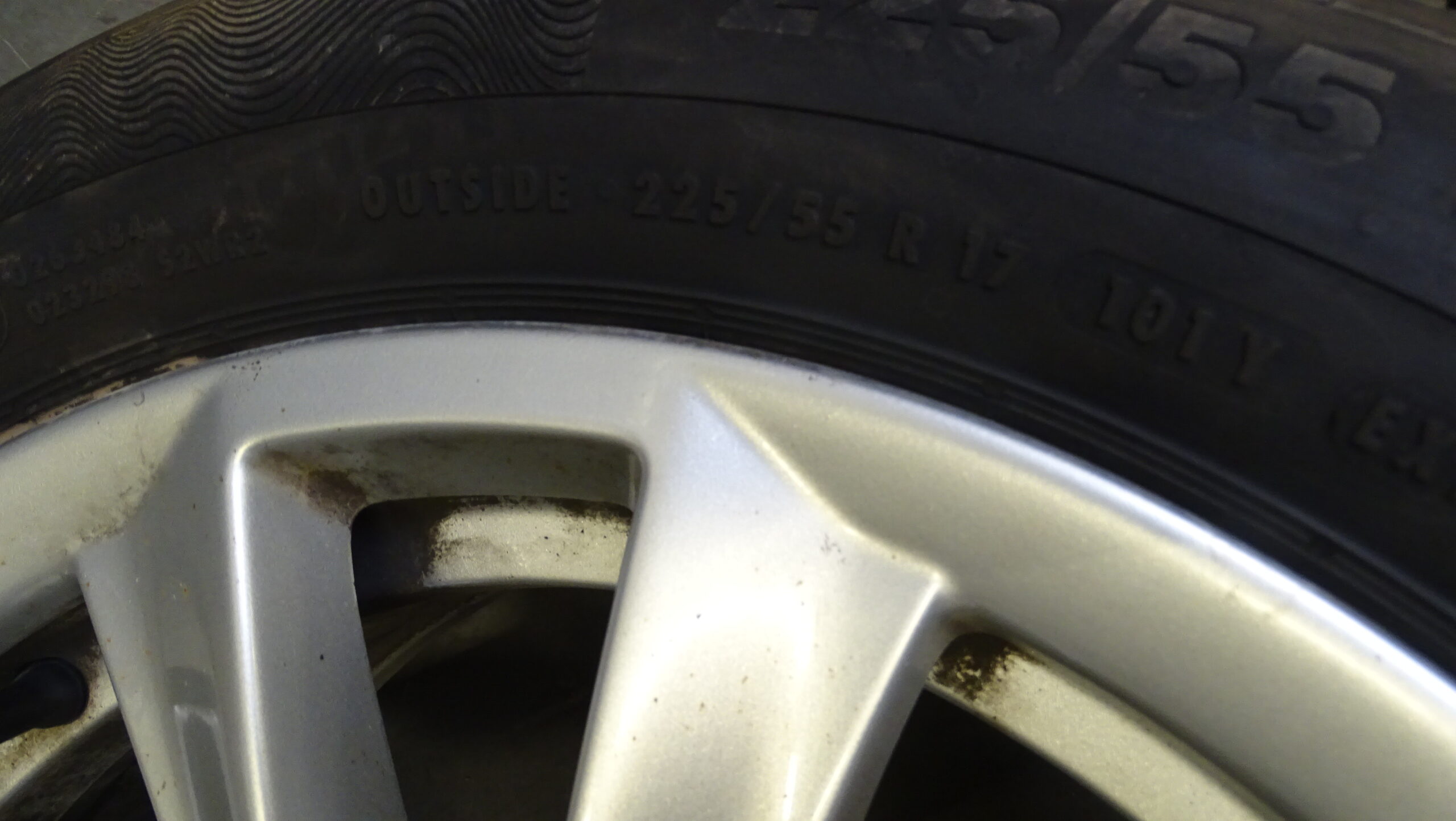 6780720 Original BMW Felgen 5er F10 F11 6er F06 F12 F13 mit Reifen 225/55 R17 Sommerreifen 8Jx17 5x120 ET30 – Bild 8