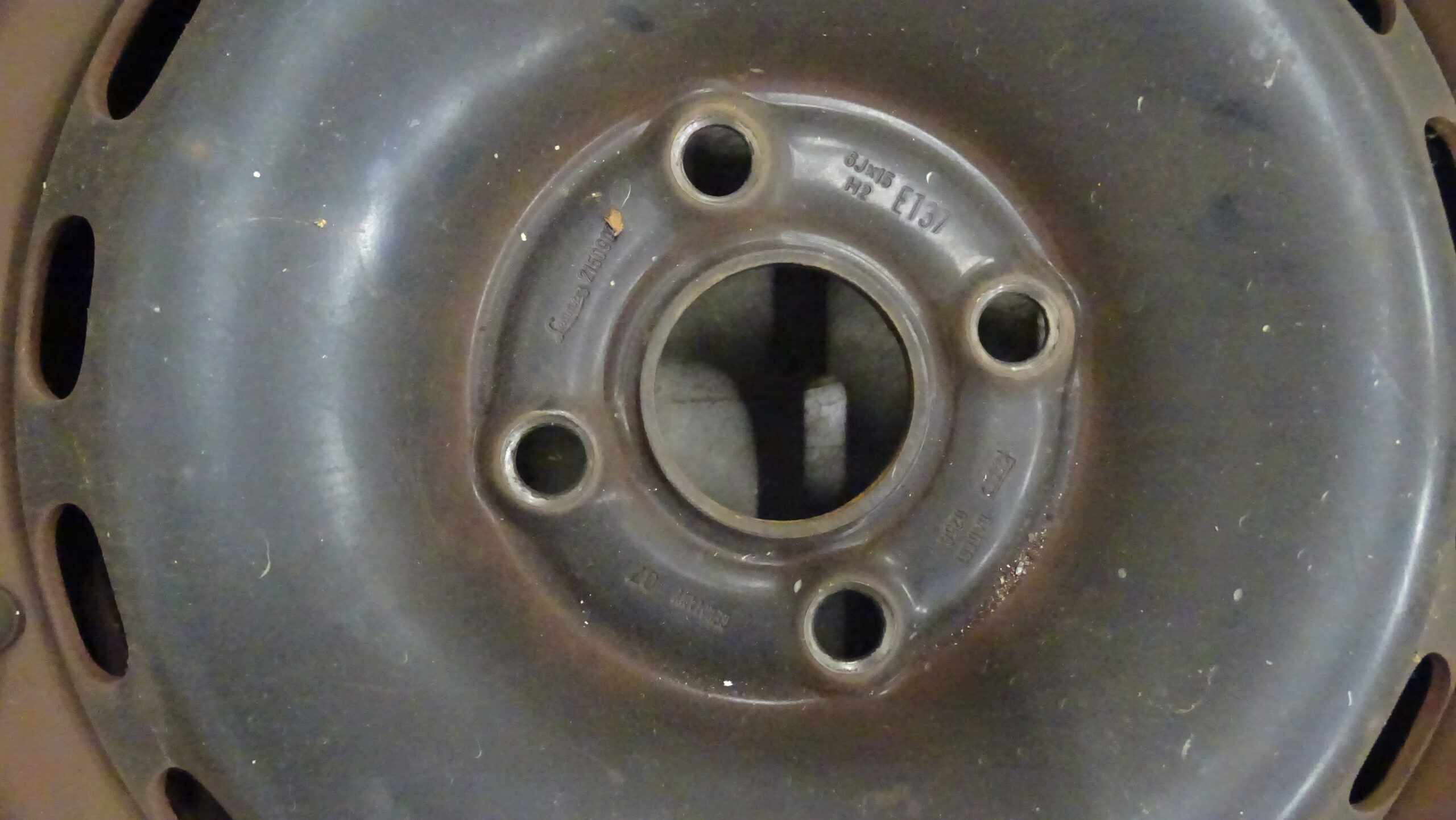 8A0601025G 2150907 Audi 80 B4 Stahlfelgen Satz Schwarz 6x15 Zoll ET37 LK 4x108 – Bild 5