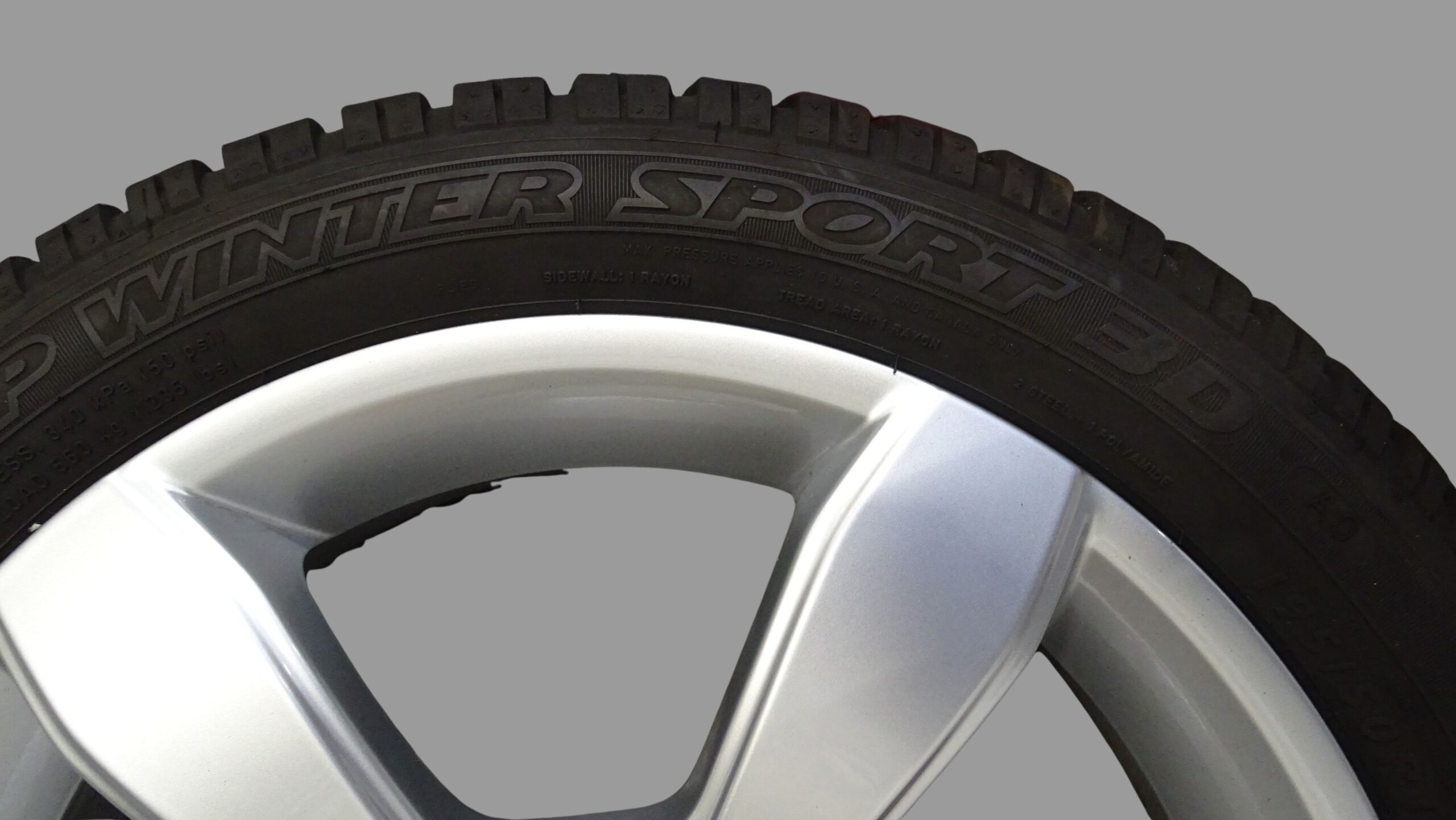 8X0071496 Audi A1 Alufelgen 6Jx16H2 mit Winterreifen 195/50 R16 Lochkreis 5x100 – Bild 8