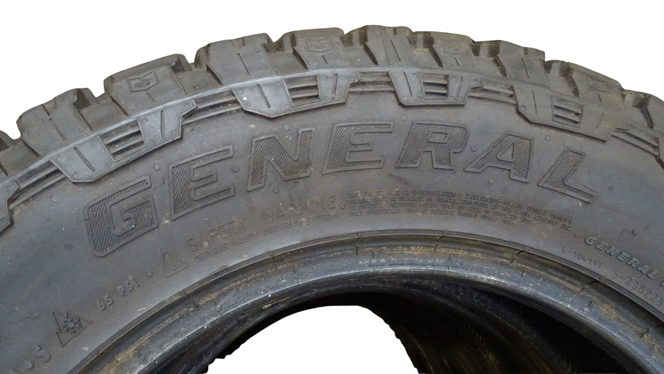 4x General Grabber AT3 215/65 R16 103/100 S Winterreifen – Bild 2
