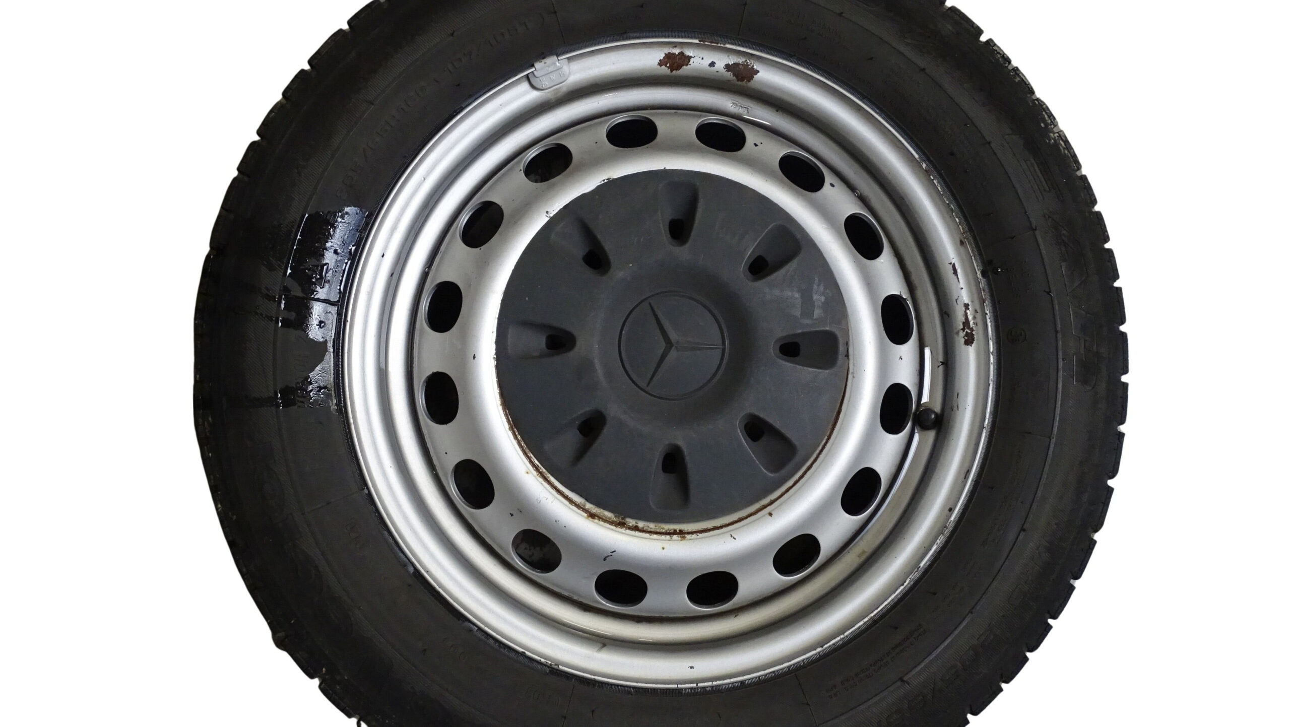 4x 6394013302 Mercedes-Benz Vito Stahlfelgen 6,5x16H2 ET60 mit Deckel und Reifen – Bild 3