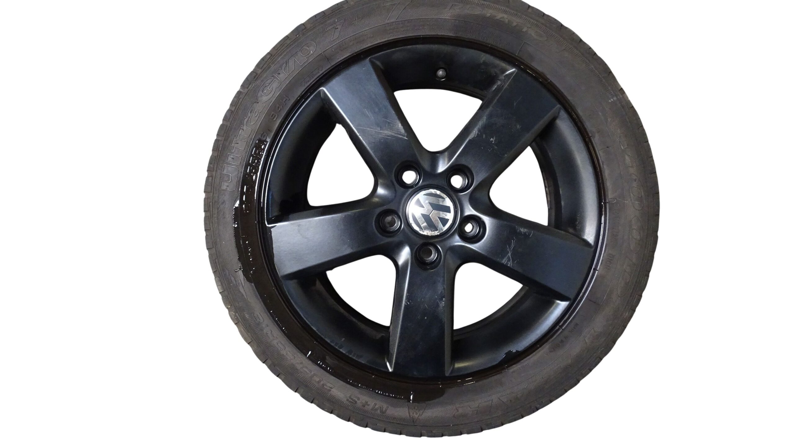 4x 1T0601025M VW Golf 5 6 Golf Plus 6,5x16H2 ET50 mit Narbendeckel und Winterreifen – Bild 8