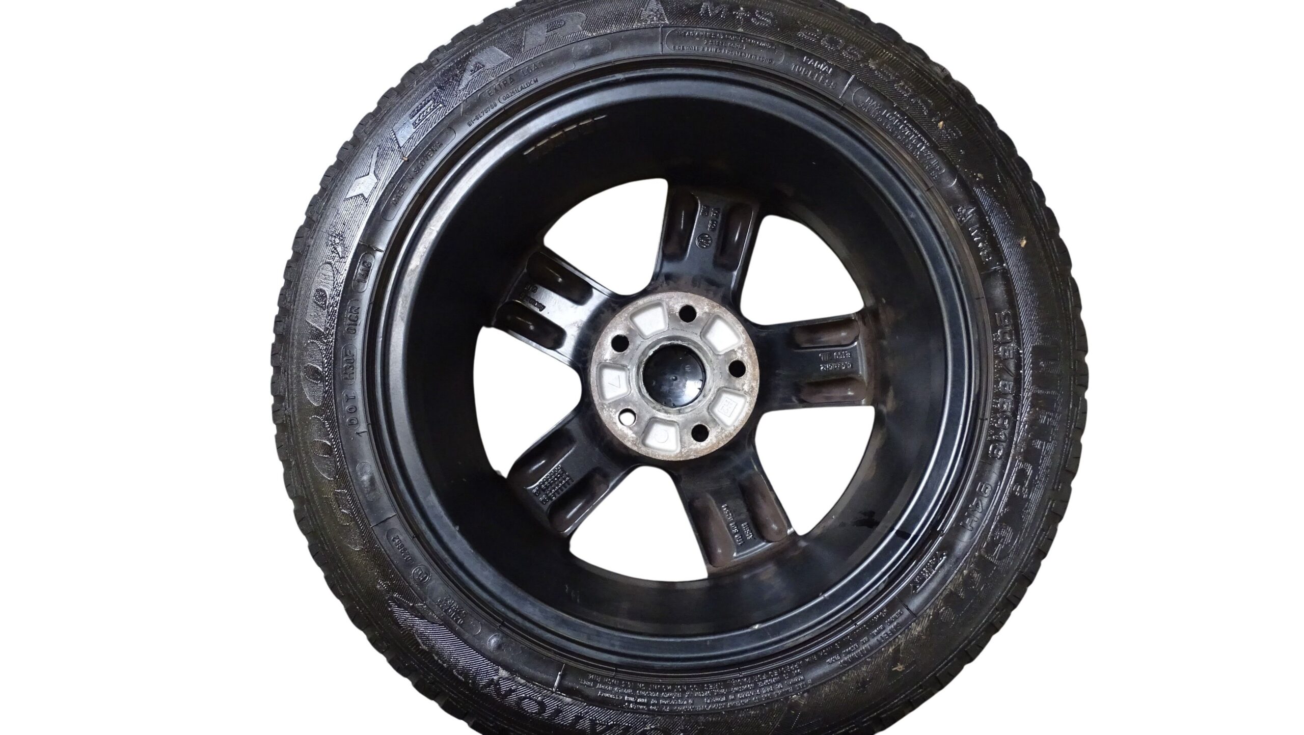 4x 1T0601025M VW Golf 5 6 Golf Plus 6,5x16H2 ET50 mit Narbendeckel und Winterreifen – Bild 13
