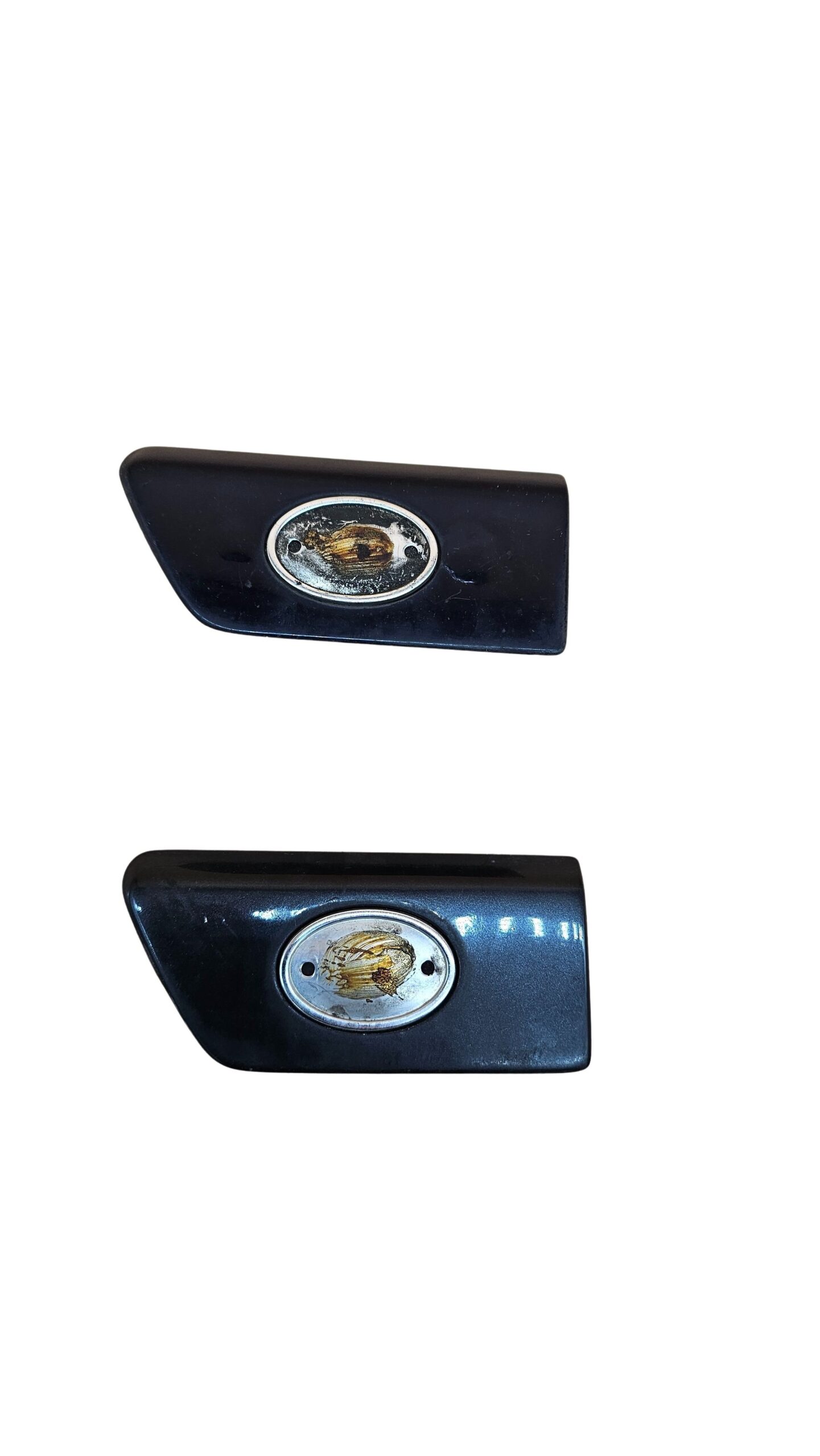 895853507 Audi 80 Cabrio Coupe Typ89 Zierleiste mit Emblem Kotflügel vorne links B-Ware