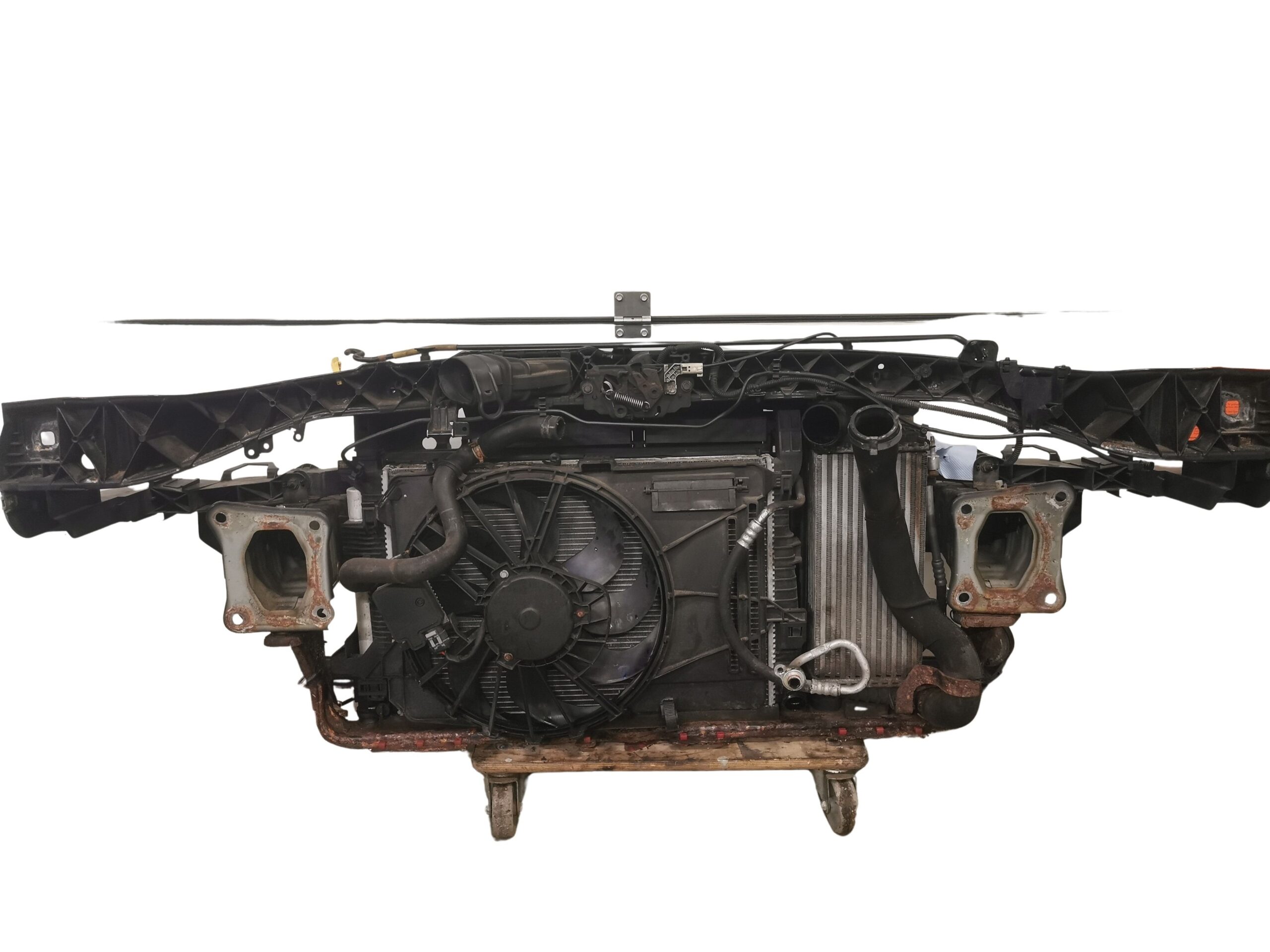 Ford Focus MK3 III Turnier 1,6L TDCi Diesel Schlossträger Frontmaske mit Kühlerpaker – Bild 2
