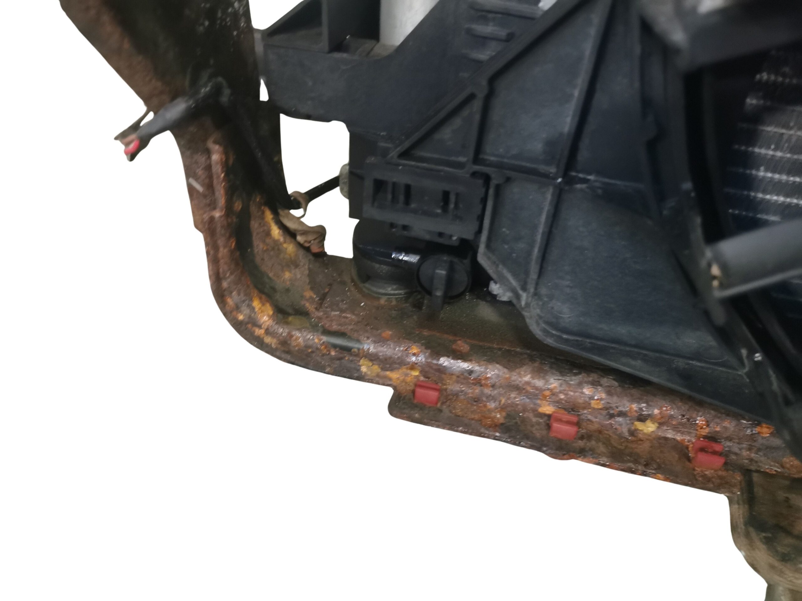Ford Focus MK3 III Turnier 1,6L TDCi Diesel Schlossträger Frontmaske mit Kühlerpaker – Bild 10