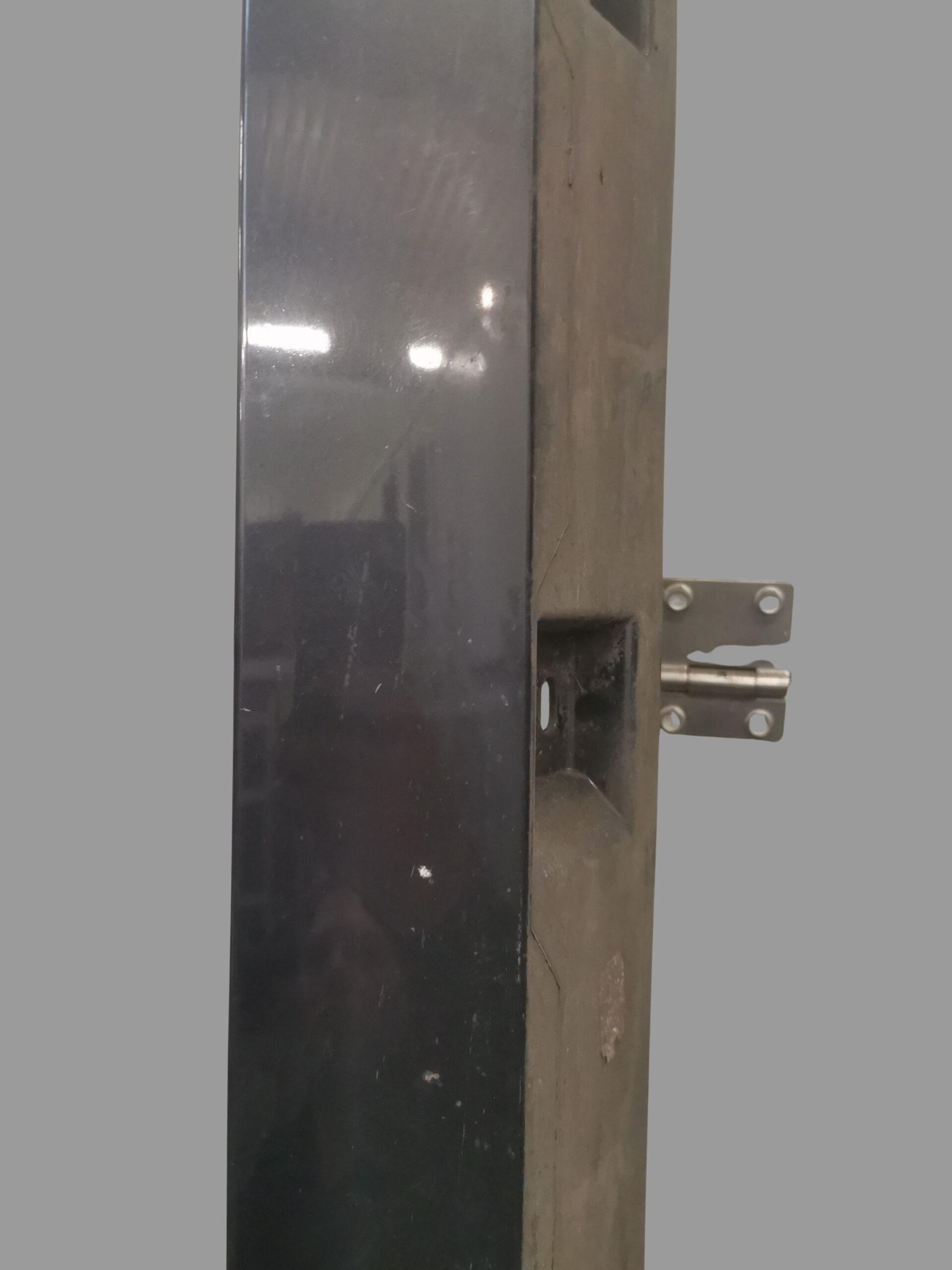 3G0853858F VW Passat B8 Seitenschweller Schwellerverkleidung Unterholmverkleidung Rechts – Bild 4