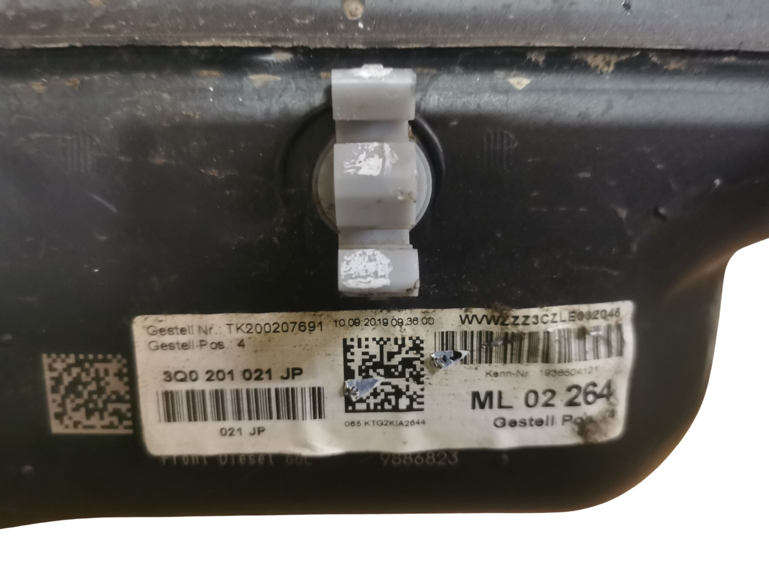 3Q0201055CN / 3Q0201021JP VW Passat B8 Dieseltank Kraftstofftank Kraftstoffbehälter Tank – Bild 7
