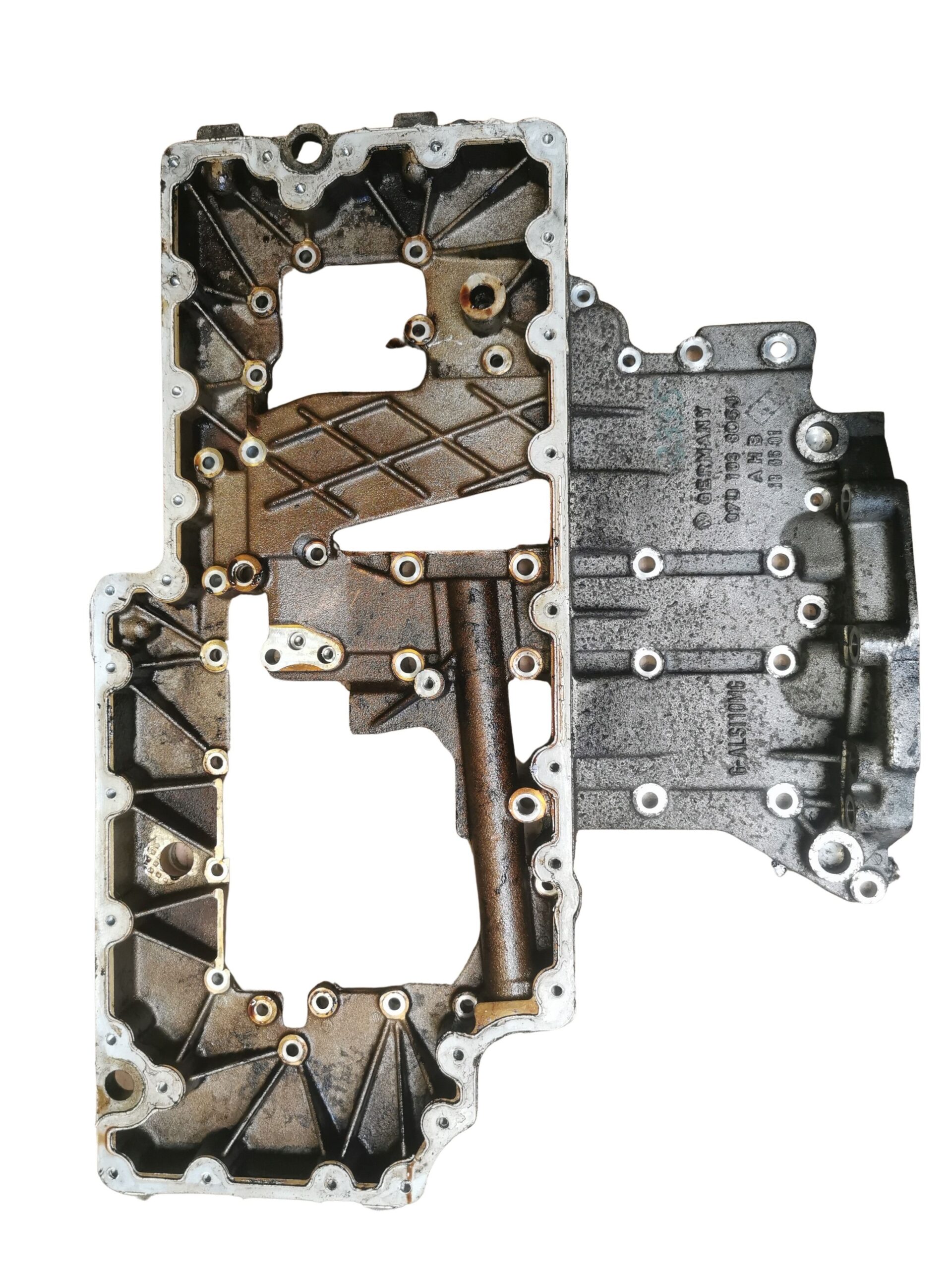 07D103805J VW Passat 3BG 4.0 W8 BDN Ölwanne-Oberteil – Bild 2