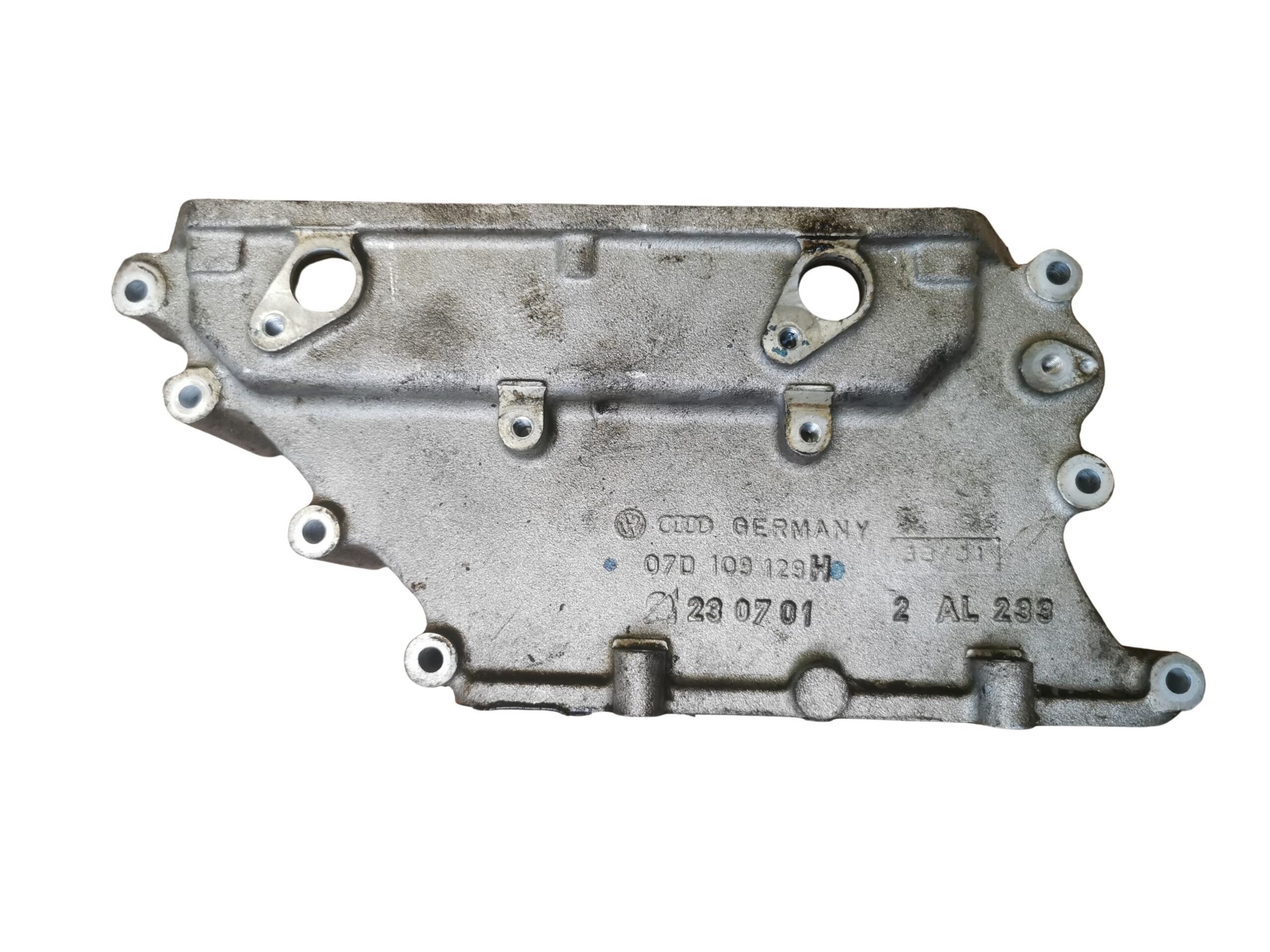 07D109129H VW Passat 3BG 4,0 W8 BDN Stirndeckel links Abdeckung Motorteil